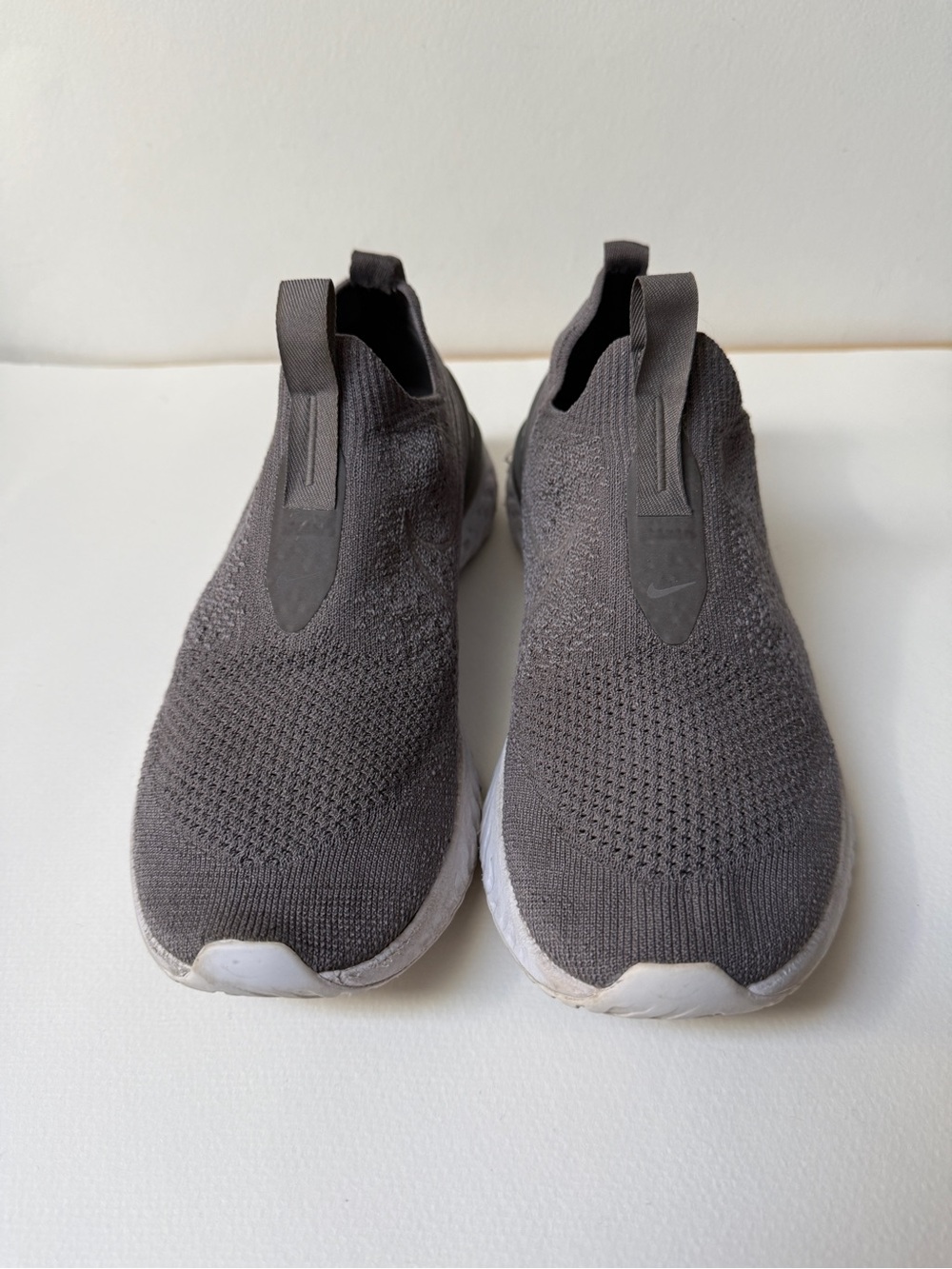 Nike Women's Nike Epic Phantom React Flyknit - Picture 3 of 9